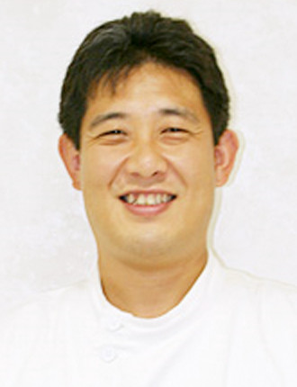 副所長 真鍋忠雄